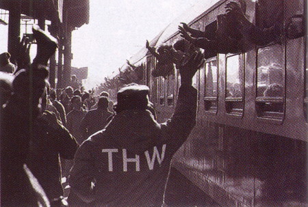 1989 sealed trains carry East German refugees to the West